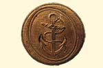 Naval button. 18th/19th century. 2.9 cm. Institute of Jamaica, 1997/0715. The “foul anchor” motif (an anchor surrounded by a rope) began to be used by the Royal Navy in the latter 18th century.