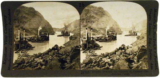 Dredges clearing the channel in Gaillard Cut, Panama Canal. Meadville, PA : Keystone View Co., 1916. Image number x-1858-1