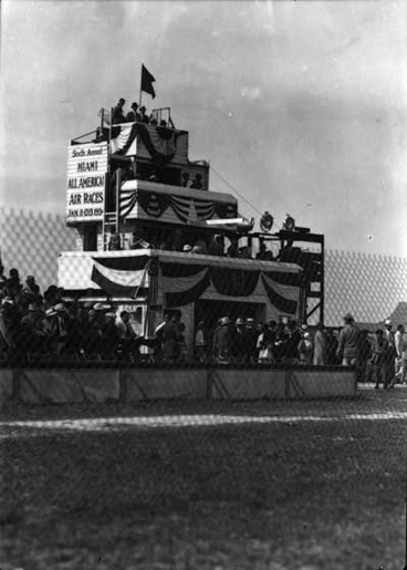 Reviewing stand. 1934. Photo by Claude Matlack. HistoryMiami, Matlack 352-36-1.
